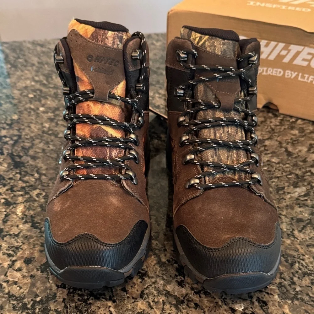 Hi-Tec dr tech waterproof Camouflage and Black Outdoor Boots NWT 9